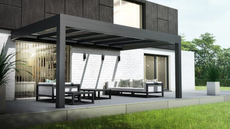 Pergola avec toiture vitrée adossé à un mur au design moderne, cubique, épuré PATIO PURE de FLANDRIA SYSTEMS