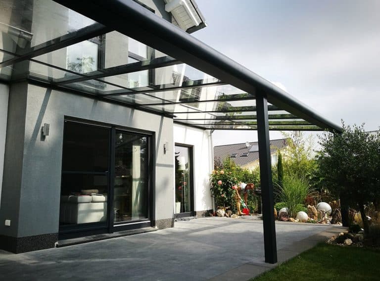 Couverture de terrasse en toiture vitrée avec pergola PATIO SE de FLANDRIA SYSTEMS